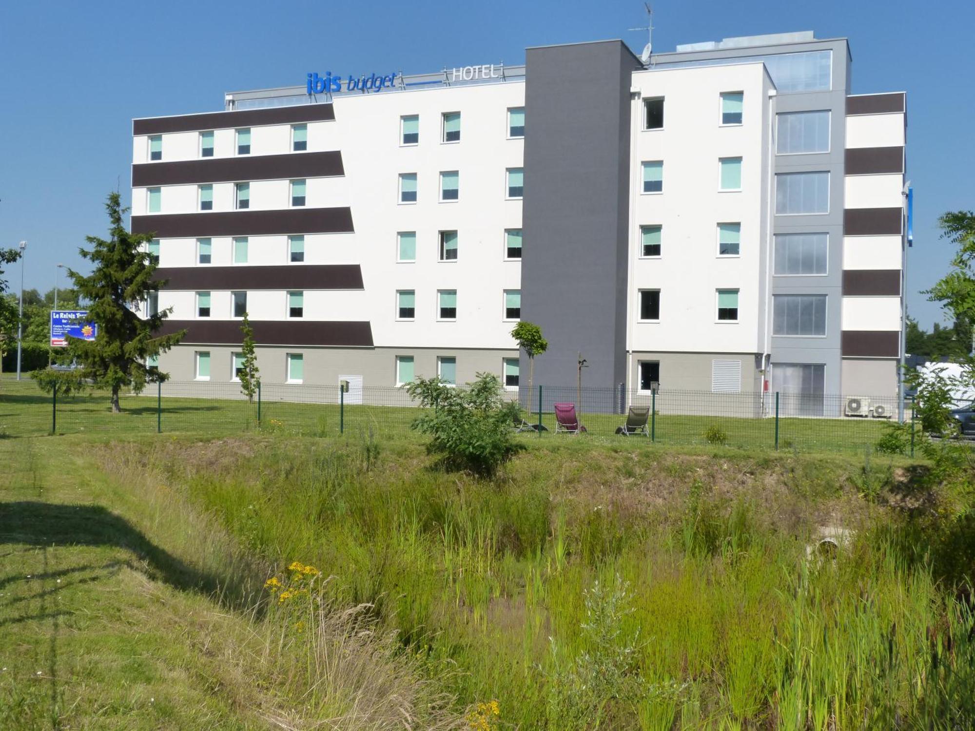 Ibis Budget Tours Nord Экстерьер фото