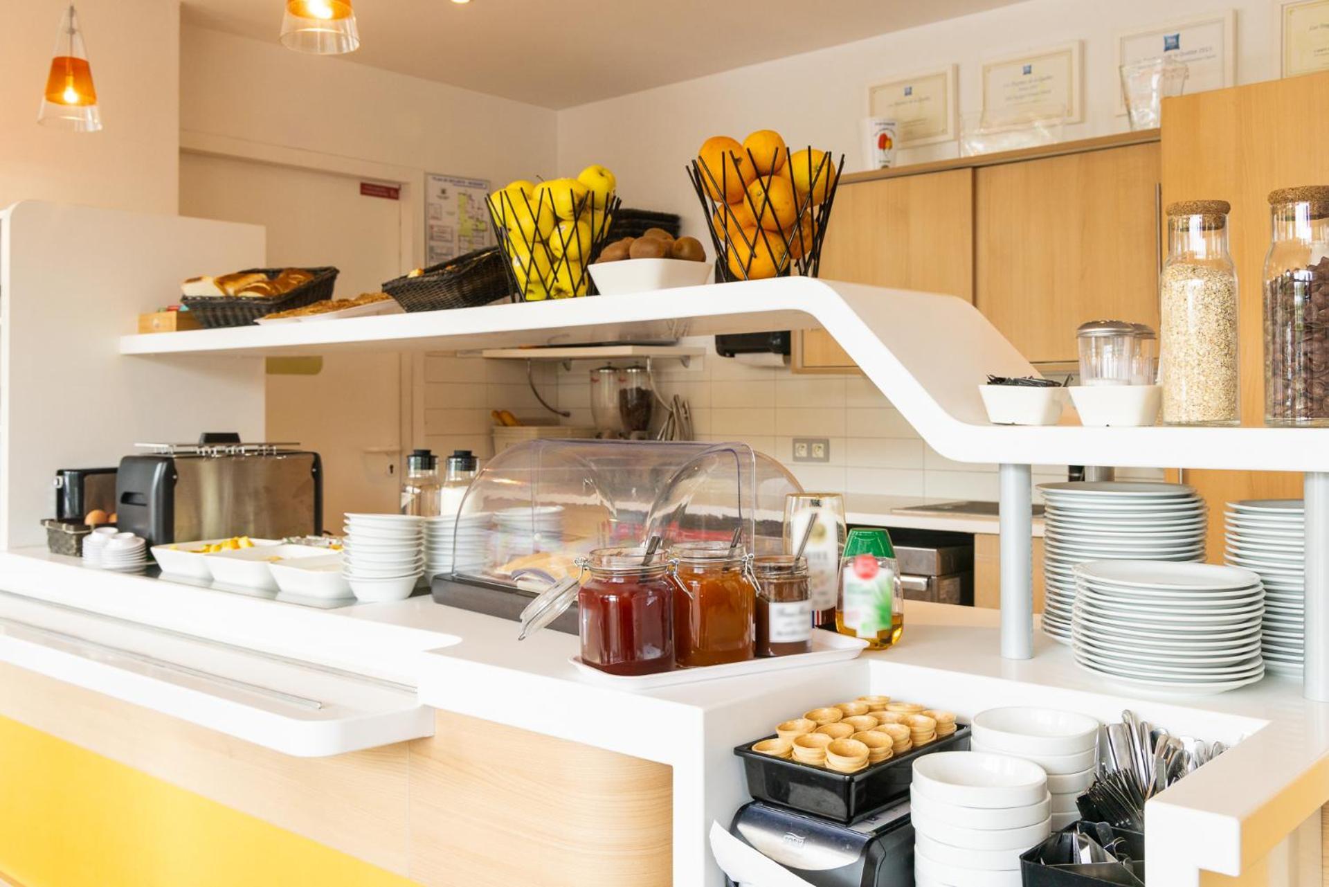 Ibis Budget Tours Nord Экстерьер фото
